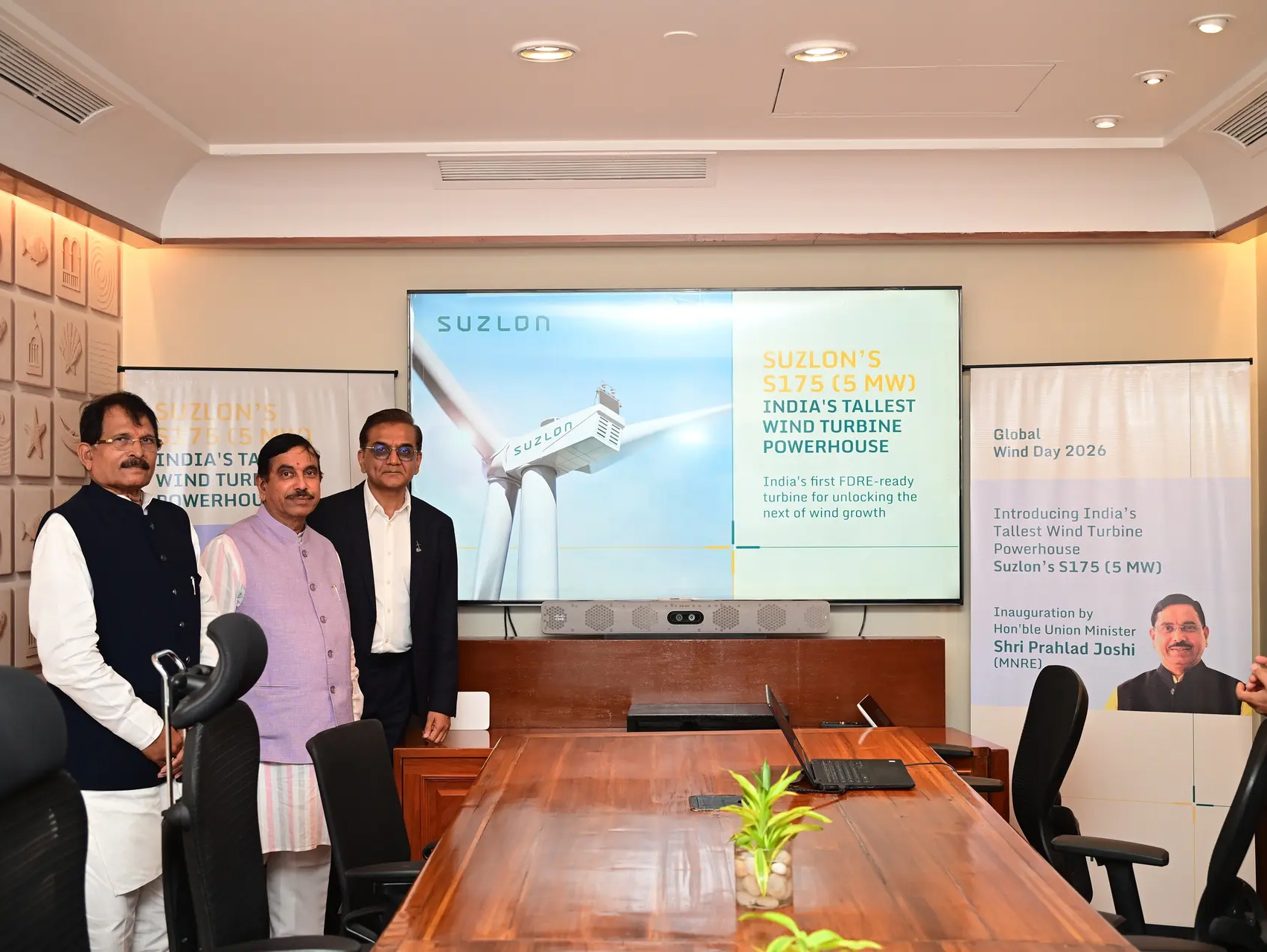 Suzlon d&eacute;voile l'&eacute;olienne S175 la plus puissante d'Inde